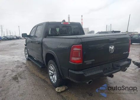 2021 Ram 1500 Laramie 4X4 5'7 Box из США, поврежденный, VIN 1C6SRFJT6MN580803
